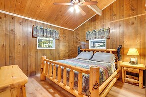 Cozy Gatlinburg Cabin w/ Hot Tub & Mountain Views!