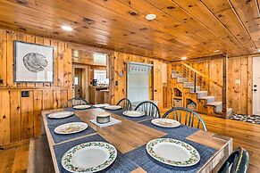 Cozy Castleton Cabin With Fire Pit + Water Access!