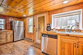Cozy Castleton Cabin With Fire Pit + Water Access!