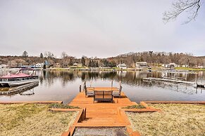 Cozy Castleton Cabin With Fire Pit + Water Access!