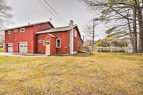 Cozy Castleton Cabin With Fire Pit + Water Access!