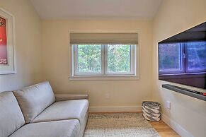 'the Glabin: Garrison Gem w/ Hot Tub & Fire Pit