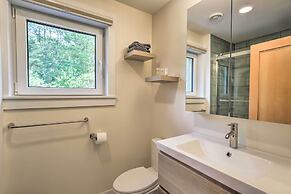 'the Glabin: Garrison Gem w/ Hot Tub & Fire Pit