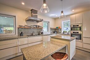 'the Glabin: Garrison Gem w/ Deck & Fire Pit!