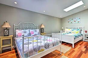 Poconos Cottage w/ Sauna ~ 10 Mi to Camelback!