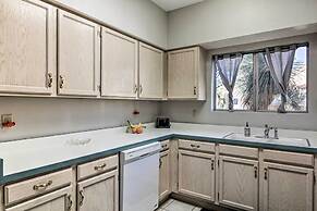 Tranquil Green Valley Townhome w/ Mtn Views!