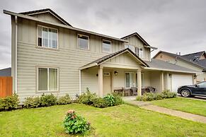 Springfield Apt w/ Deck + Central Location!