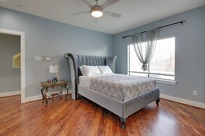 Spacious Eado Getaway < 1 Mi to Toyota Center!