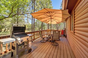 2 Decks, Grill & Wooded Views: Happy Jack Cabin