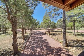 2 Decks, Grill & Wooded Views: Happy Jack Cabin