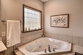 Pet-friendly Abingdon Abode w/ Yard & Grill!