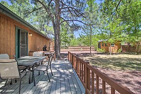 Patio, Fenced Yard: Pet-friendly Pinetop Cabin!