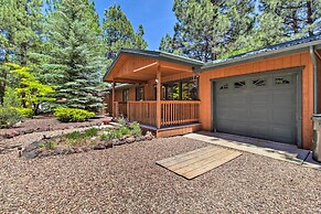 Patio, Fenced Yard: Pet-friendly Pinetop Cabin!
