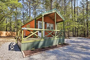 Family-friendly Cabin ~ 5 Mi to Dtwn New Bern