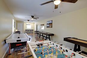Dandridge Vacation Rental w/ Fishing Pier & Grill!