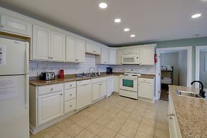 Dandridge Vacation Rental w/ Fishing Pier & Grill!