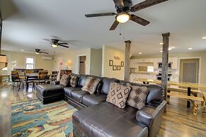 Dandridge Vacation Rental w/ Fishing Pier & Grill!