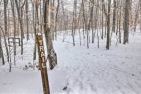 Bright Lake Harmony Townhome < 1 Mi to Jack Frost!