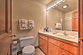 Unique Mountain Escape w/ 2 Decks < 2 Mi to Skiing