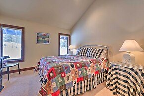 Unique Mountain Escape w/ 2 Decks < 2 Mi to Skiing