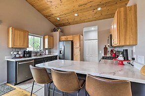 'elkwood Lodge' Cabin w/ Hot Tub in Star Valley!