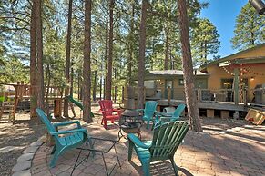 Flagstaff Mountain Oasis w/ Hot Tub: 2 Mi to Dtwn!