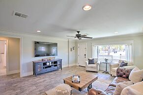 Walk to Downtown: Gilbert Home w/ Fire Pit!