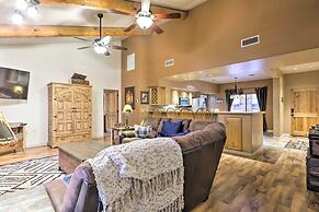 Pinetop Escape: Charming Mountain Condo w/ Balcony