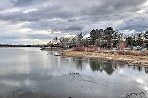 Pinetop Escape: Charming Mountain Condo w/ Balcony