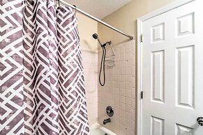 North Port Garden Home: Florida Room, Lanai!