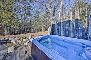 Log Cabin in Wilmington w/ New Hot Tub By Skiing!