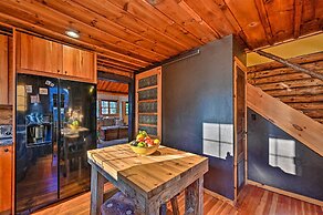 Log Cabin in Wilmington w/ New Hot Tub By Skiing!