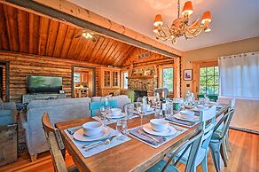 Log Cabin in Wilmington w/ New Hot Tub By Skiing!