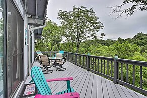 < 1 Mi to the Lake: Osage Beach Home w/ Deck