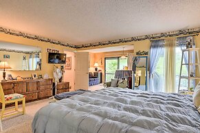 < 1 Mi to the Lake: Osage Beach Home w/ Deck