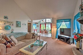 < 1 Mi to the Lake: Osage Beach Home w/ Deck