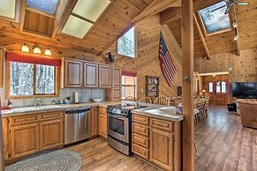 Pinetop Cabin w/ Golf Course Patio on 8th Green!
