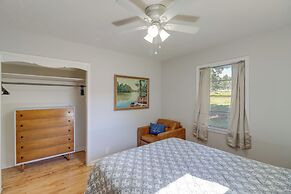 'the Old Parsonage' Pindall House w/ Patio!