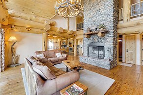 'burning Sky Lodge': Private Hot Tub & Ski-in/out