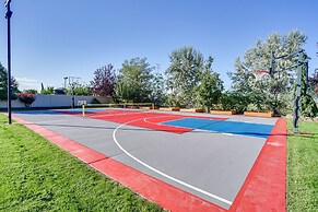 Great Salt Lake House: 5,000 Sq Ft, Mtn Views!