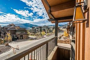 Park City Townhouse w/ Luxurious Amenities!
