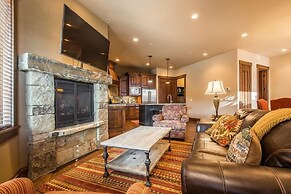 Park City Townhouse w/ Luxurious Amenities!