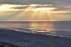 Beachfront Oasis w/ 2 Large Decks, BBQ & Views!