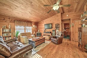 11 Mi to Dtwn: Franklin Cabin w/ Porch!