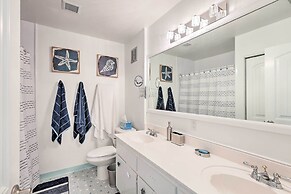 Ponce Inlet Condo w/ Beach & Pool Access!