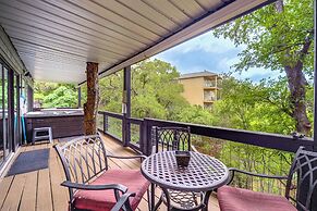 Lakefront Home: Hot Tub & Game Room in Spicewood