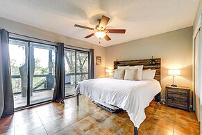 Lakefront Home: Hot Tub & Game Room in Spicewood