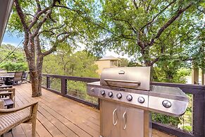 Lakefront Home: Hot Tub & Game Room in Spicewood