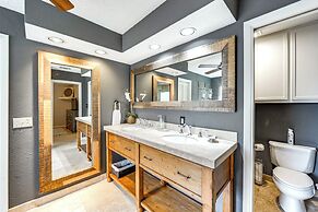 Lakefront Home: Hot Tub & Game Room in Spicewood