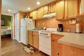 Parkway Condo ~ Walk to Island in Pigeon Forge!